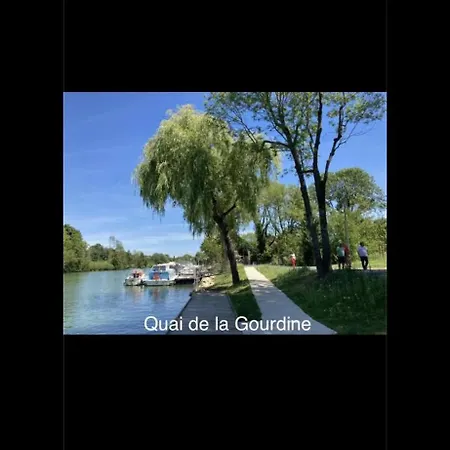 Nyaraló Les Violettes Lagny